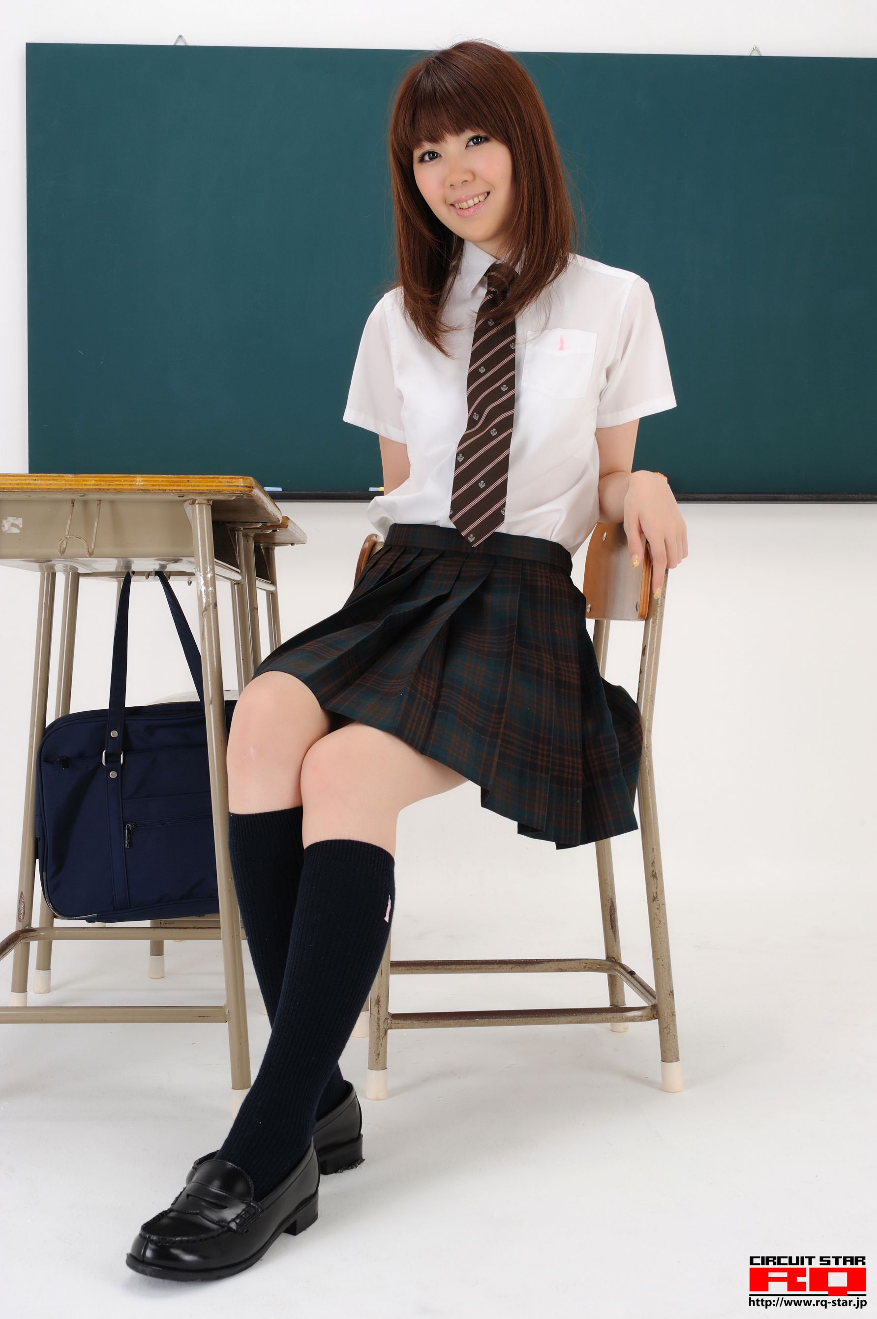 [RQ-STAR] NO.00378 Haruka Ikuta School Girl Page 34 No.8d2a3a