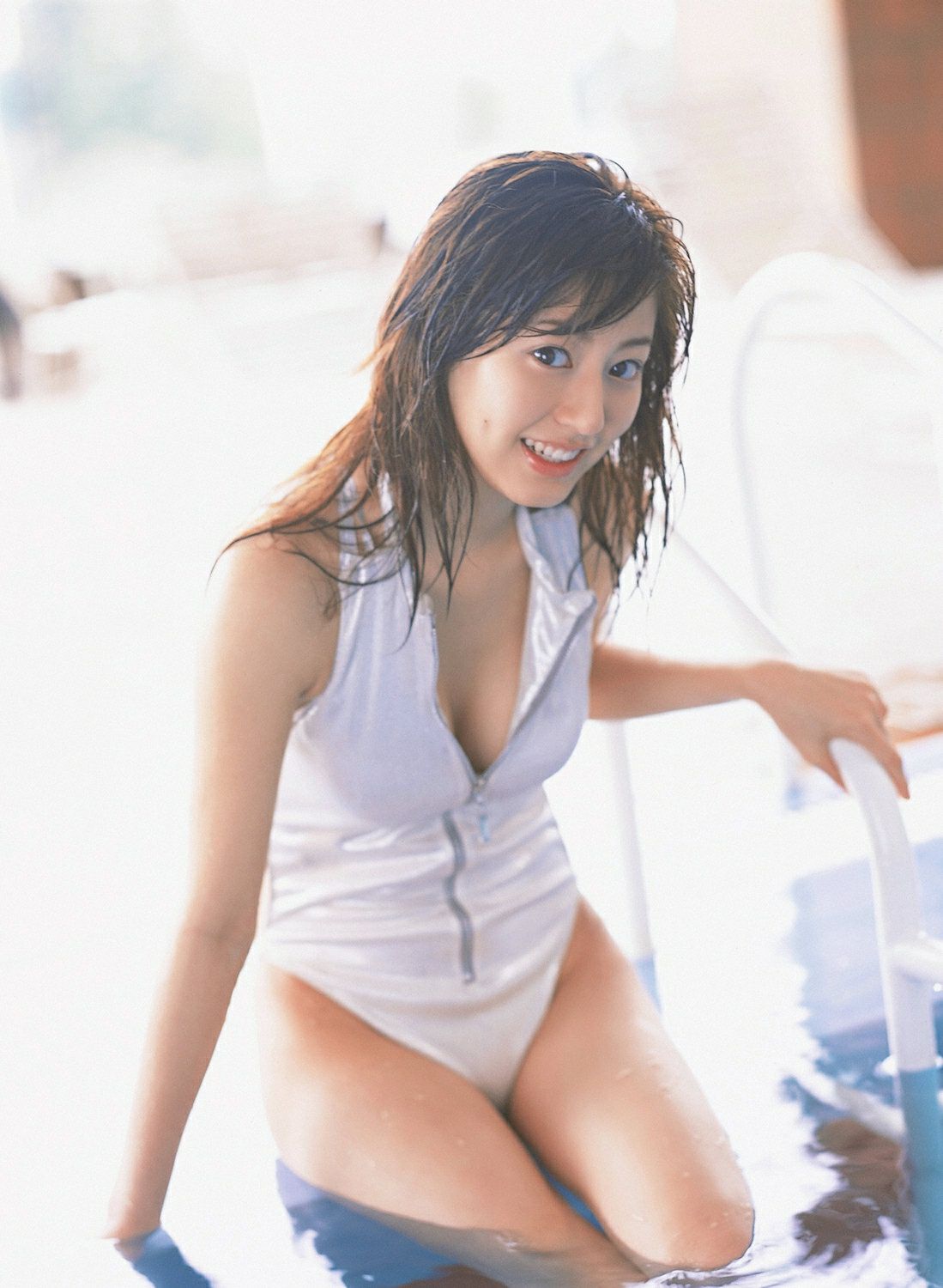Sugimoto Yumi "Overwhelming Beautiful Girl" [YS Web] Vol.218 Page 28 No.88ad79