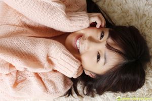 Yua Saito << Sfida una posa sexy con un sorriso innocente!