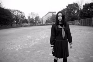 Shiori Kutsuna "Sourire à nouveau" [Image.tv]