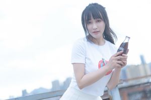 [Net Red COSER Photo] Bloger anime zdejmuje ogon Mizuki - Cola JK