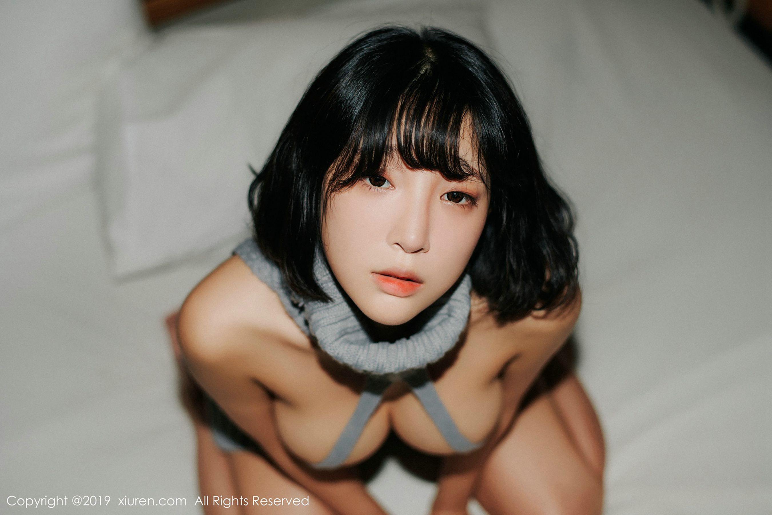 Model_Qing Qing "Bikini + Open Back Sweater" [秀人XIUREN] No.1304 Page 28 No.21b78f