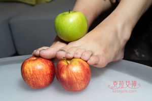 [Kelagirls] Jiang Lu, fruitige voeten