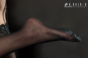 Người mẫu chân Xiao Xiao "Black Silk Queen Training" [丽 柜 Liguil] Vẻ đẹp Internet