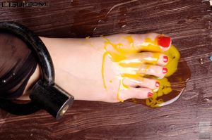 [丽柜美束 LiGui] นางแบบ Saya "Black Silk Shackles" Silk Foot Photo Picture