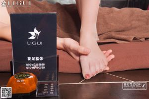 Model YOYO "Seidenfußmassage" [丽 柜 LiGui] Foto von schönen Beinen und Jadefüßen