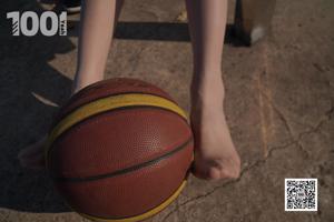 [IESS 천일 박] 모델 : 딸기 "여자 친구와 함께 농구하기 4"아름다운 발과 부드러운 발