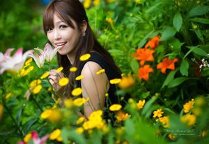 Südkoreanische Göttin Lee Erhui "Outdoor-Shooting schöne lange Rockserie"
